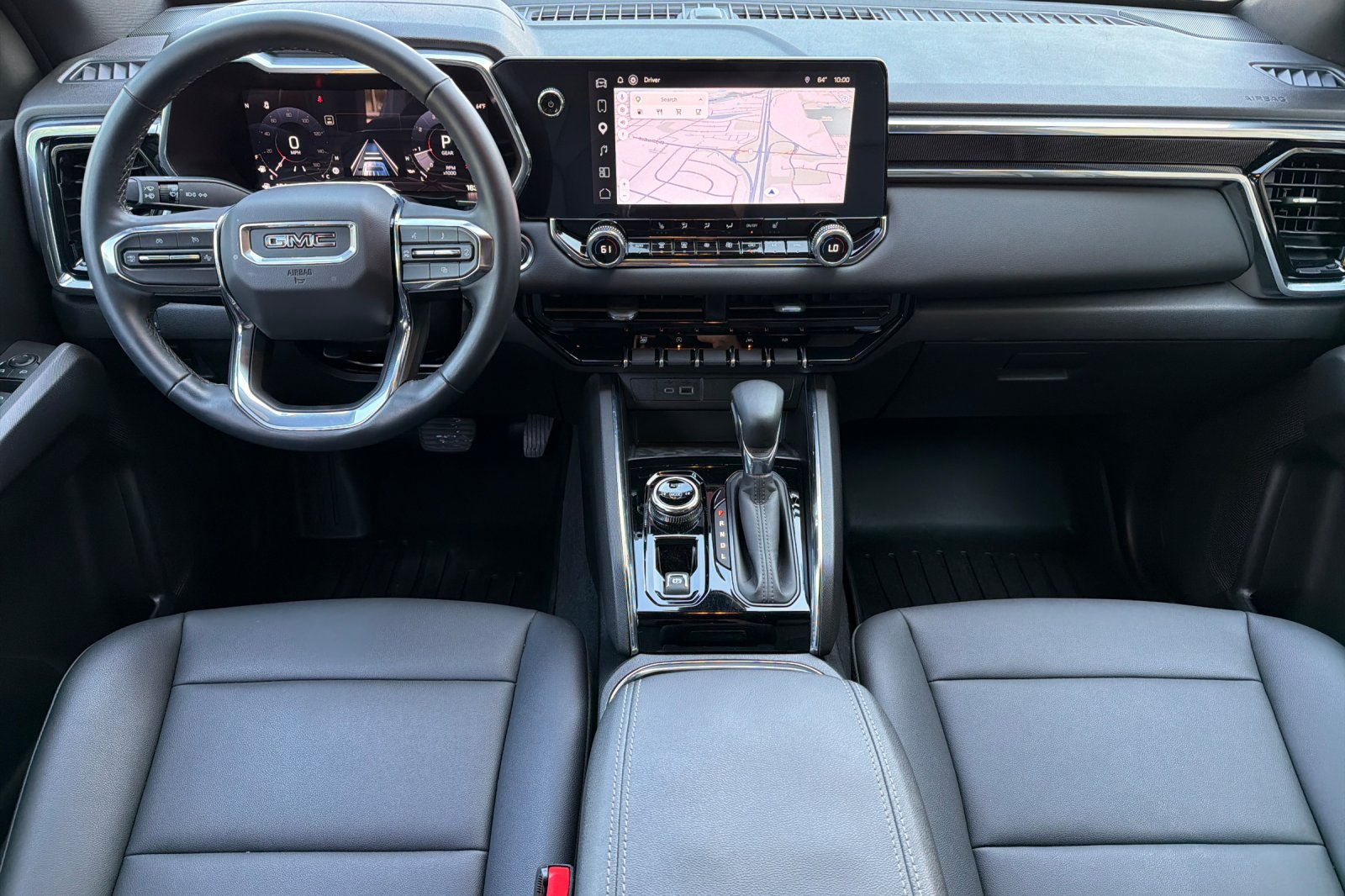Used 2025 Silver GMC Elevation image 10