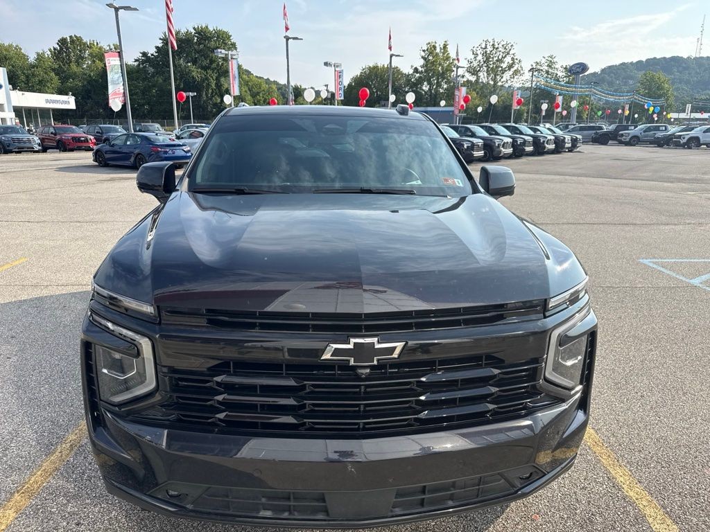 Used 2025 Gray Chevrolet RST image 2