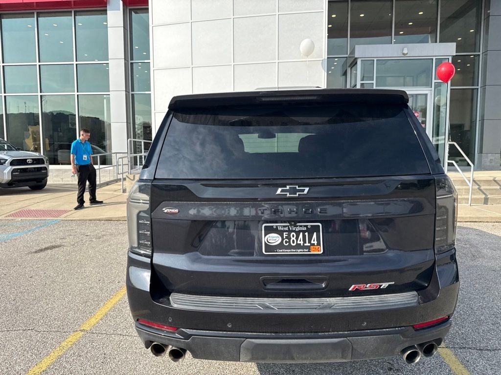 Used 2025 Gray Chevrolet RST image 5
