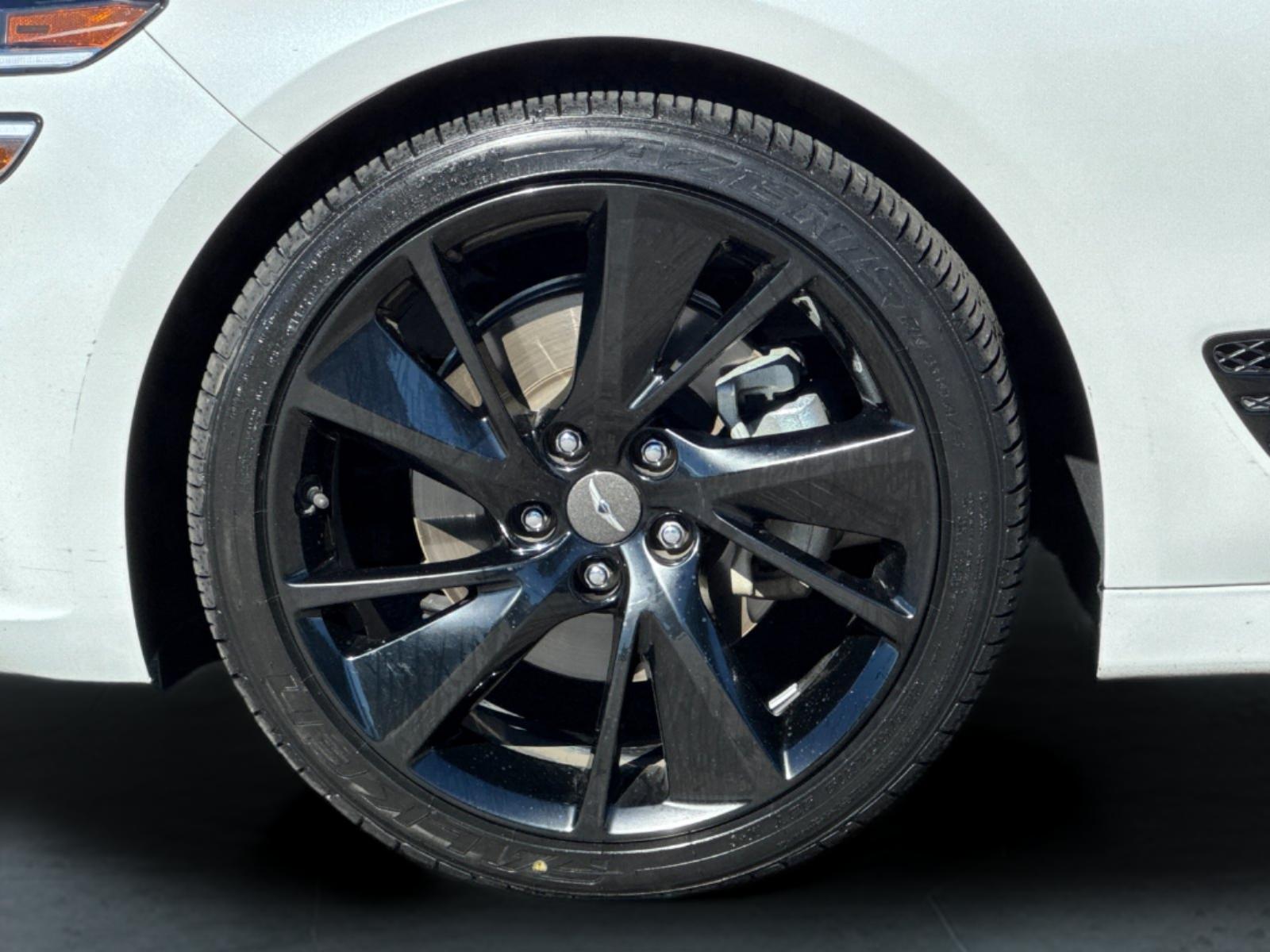 Used 2023 White Genesis 2.0T 4D Sedan image 35