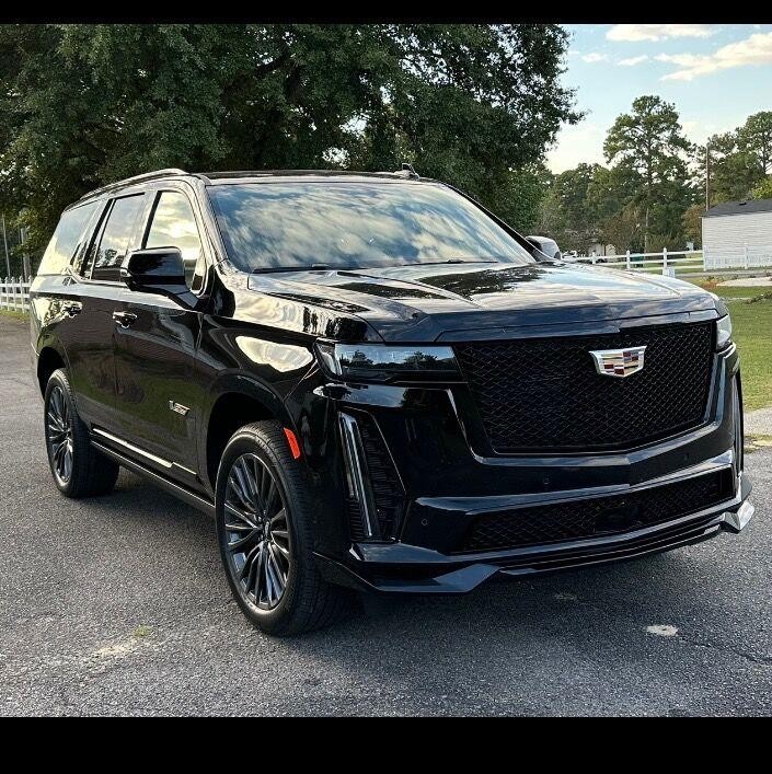 Used 2023 Black Raven Cadillac AWD V-Series image 2