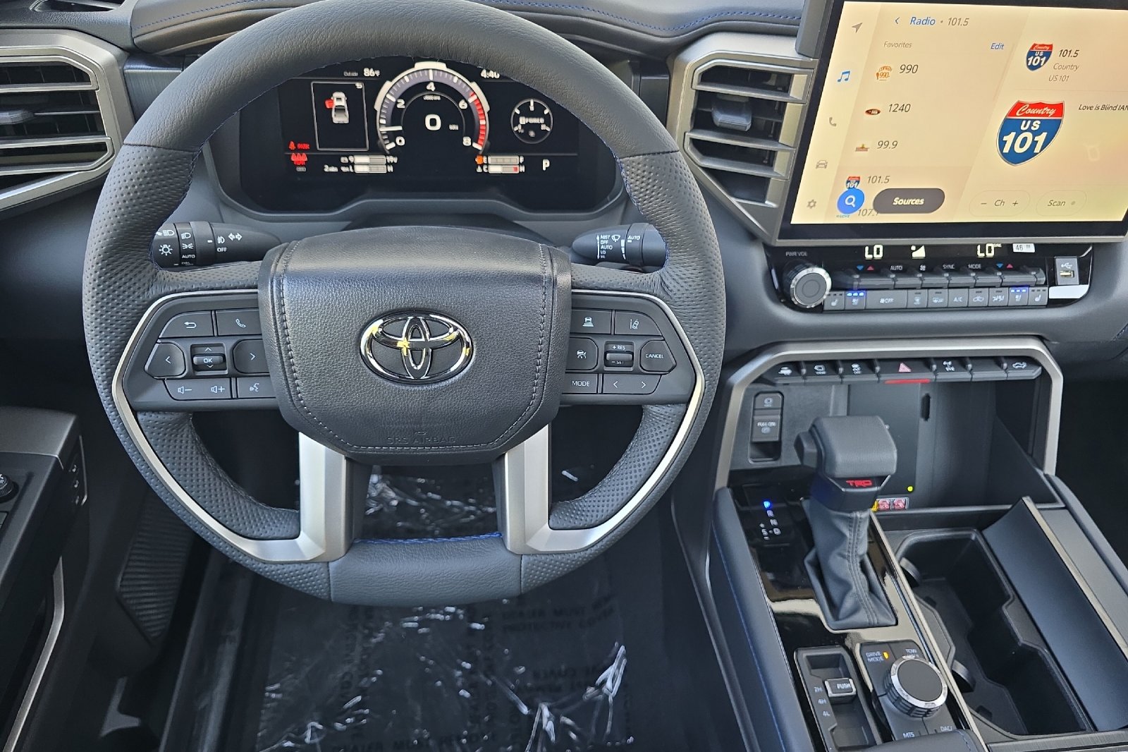 New 2026 Lunar Rock Toyota  Platinum image 12