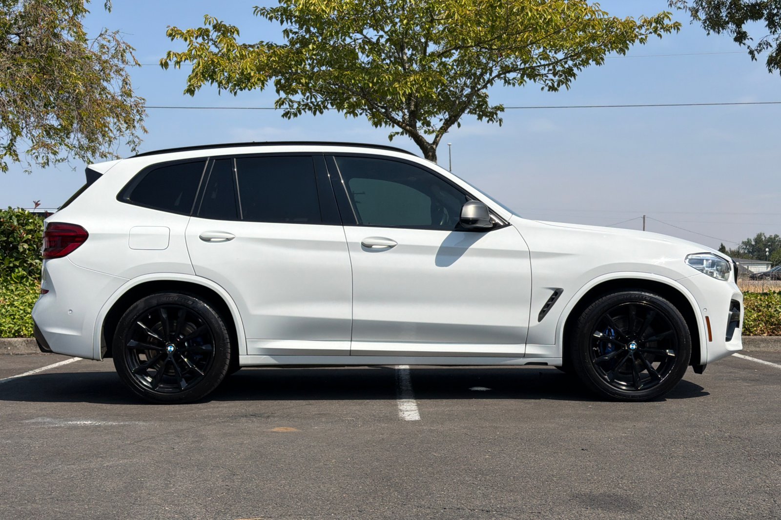 Used 2020 White BMW M40i image 3