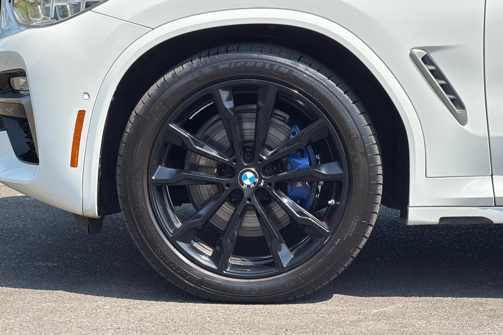 Used 2020 White BMW M40i image 26