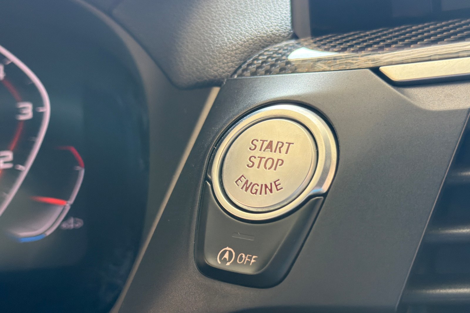 Used 2020 White BMW M40i image 23