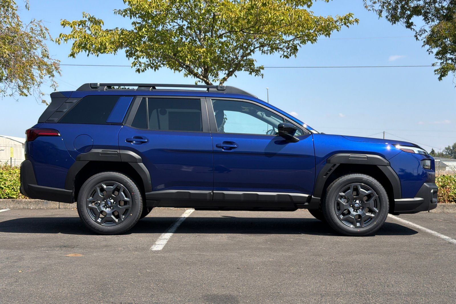 New 2026 SAPPHIRE BLUE PEARL Subaru Premium image 3