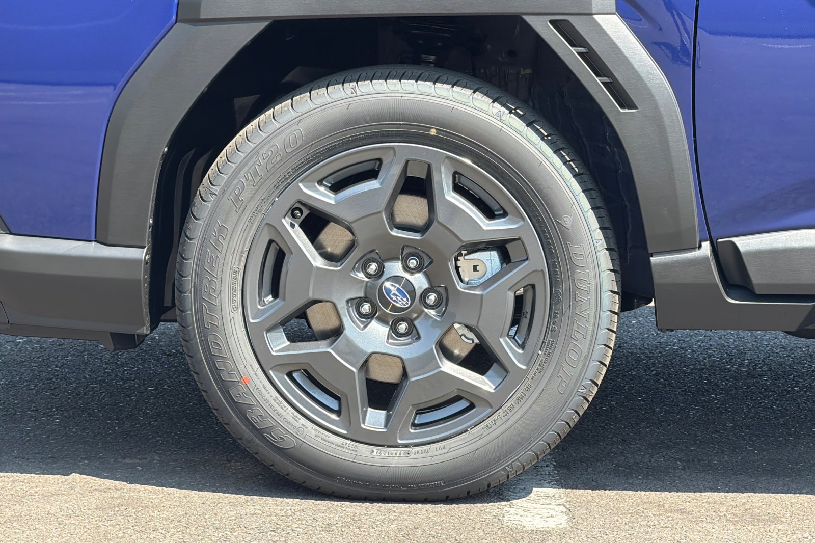 New 2026 SAPPHIRE BLUE PEARL Subaru Premium image 25