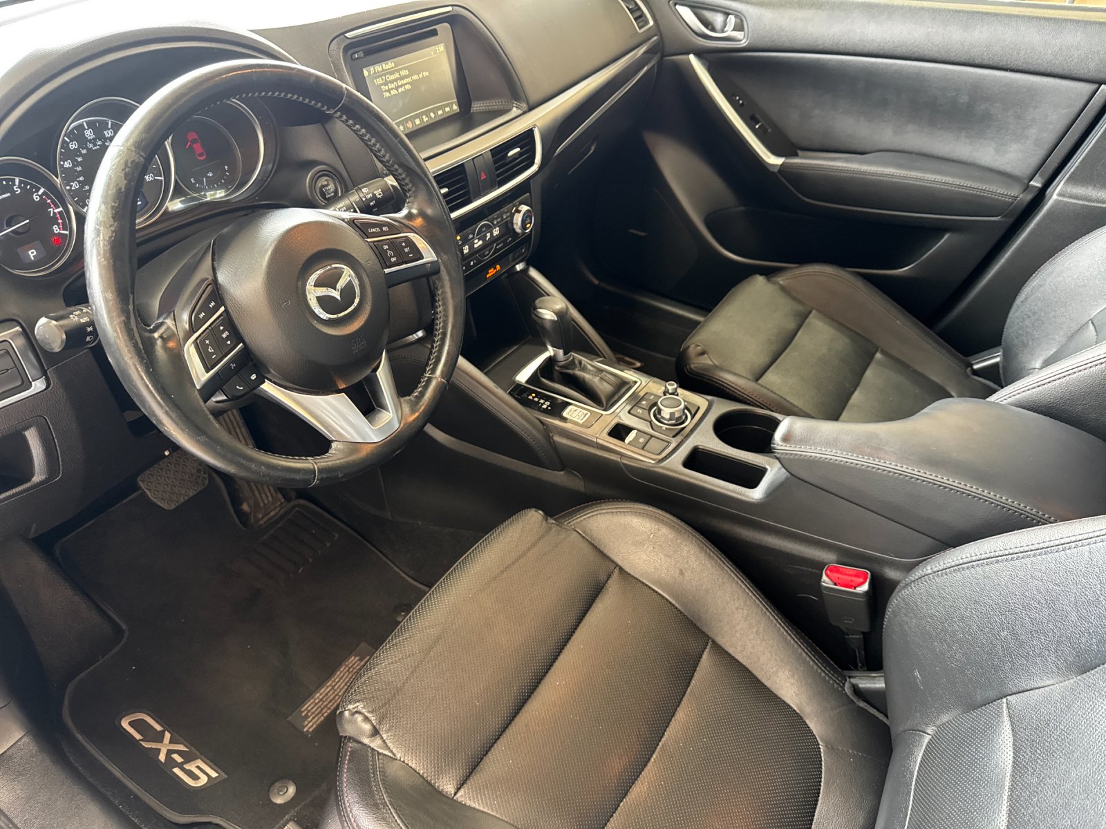 Used 2016 Gray Mazda Grand Touring image 9