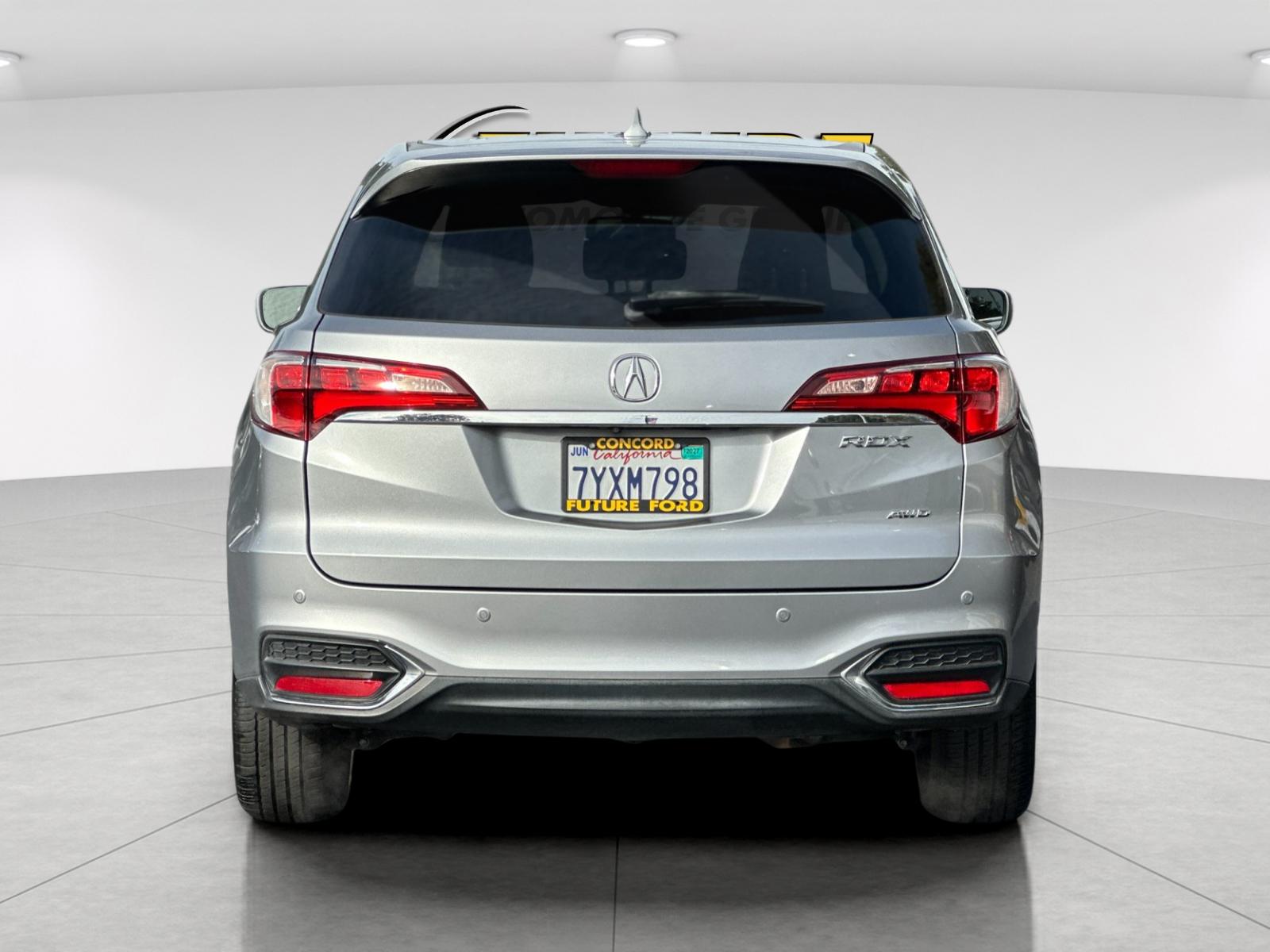 Used 2017 Silver Acura Advance Package image 4