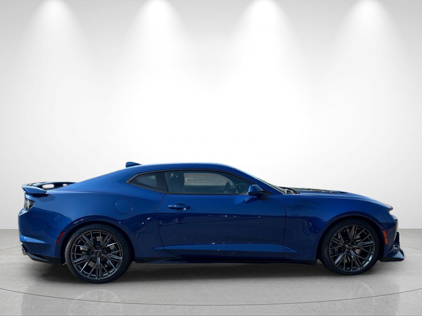 Used 2023 Riverside Blue Metallic Chevrolet ZL1 image 6