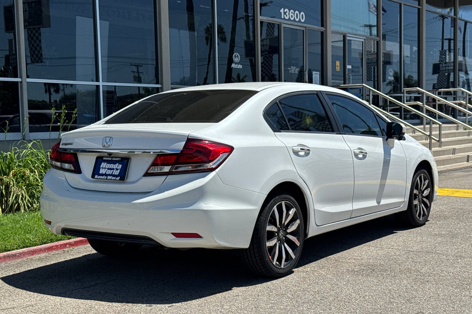 Used 2015 Taffeta White Honda EX-L image 5