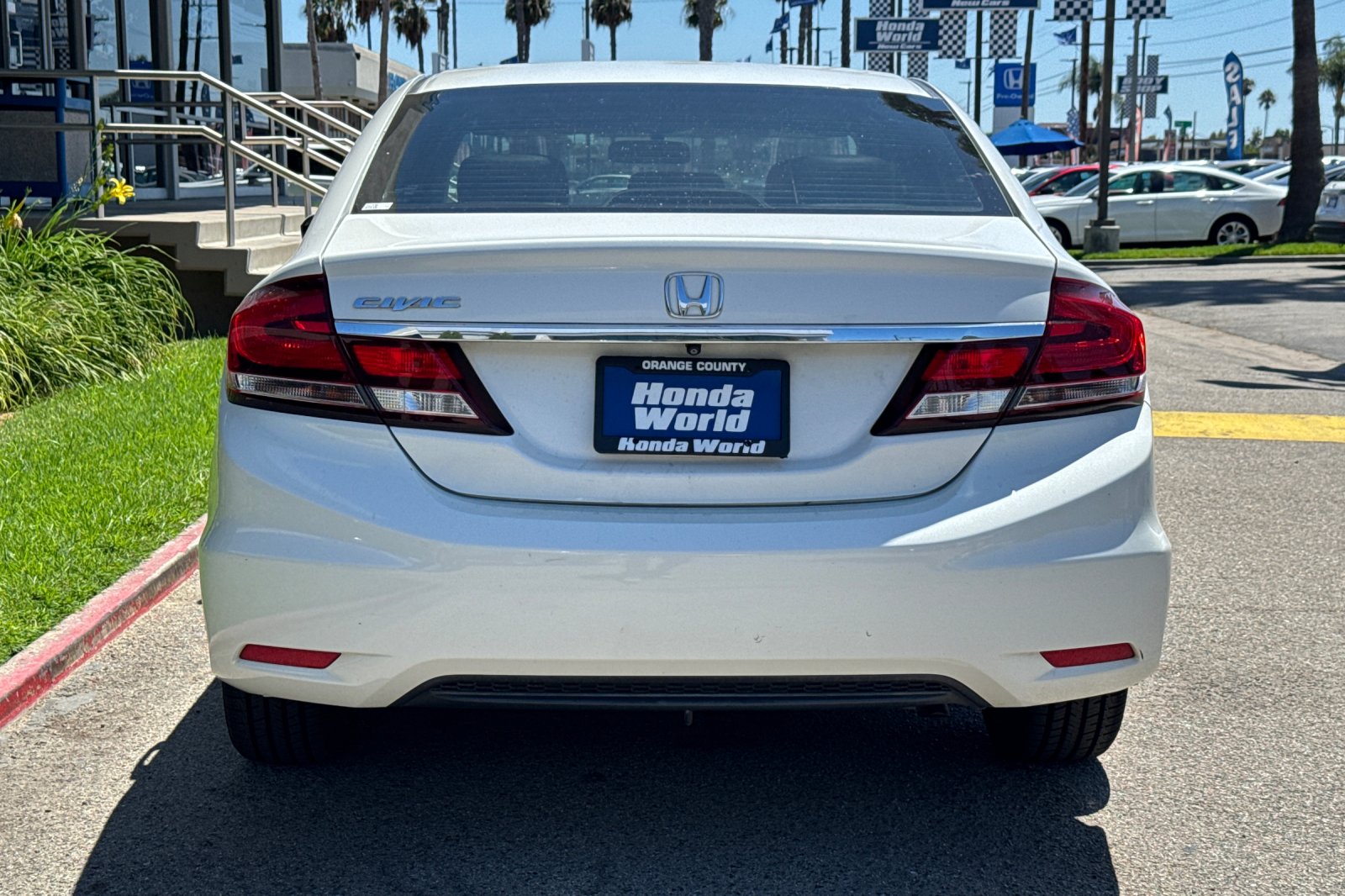 Used 2015 Taffeta White Honda EX-L image 6