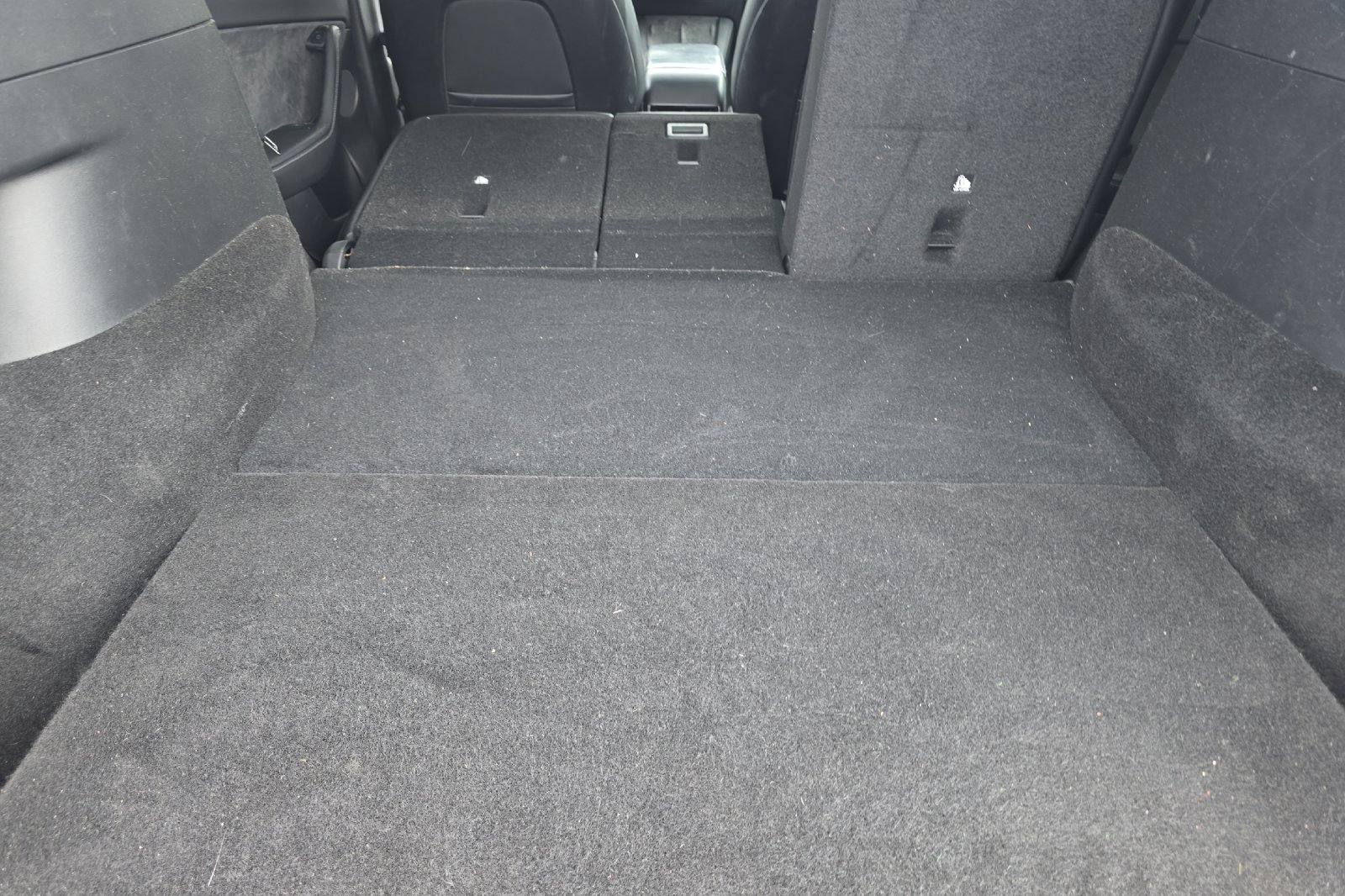 Used 2021  Tesla Long Range image 12