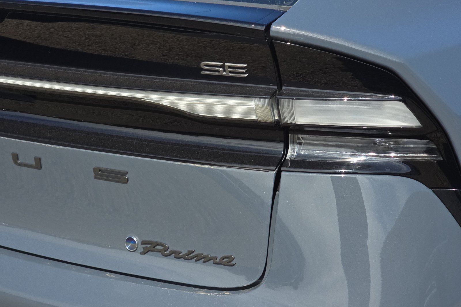 Used 2023 Gray Toyota SE image 23