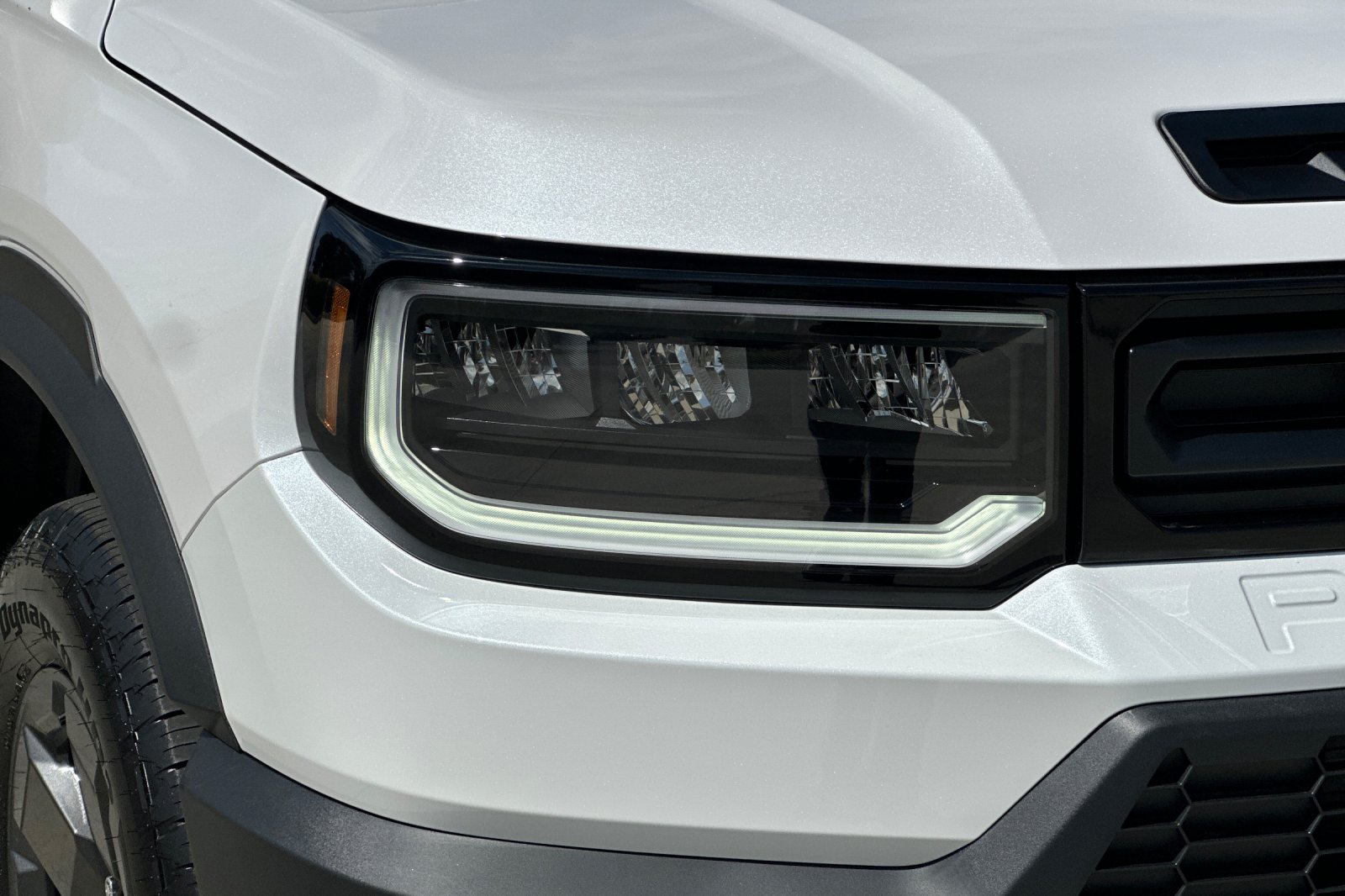 New 2026 Platinum White Pearl Honda RTL Towing image 31
