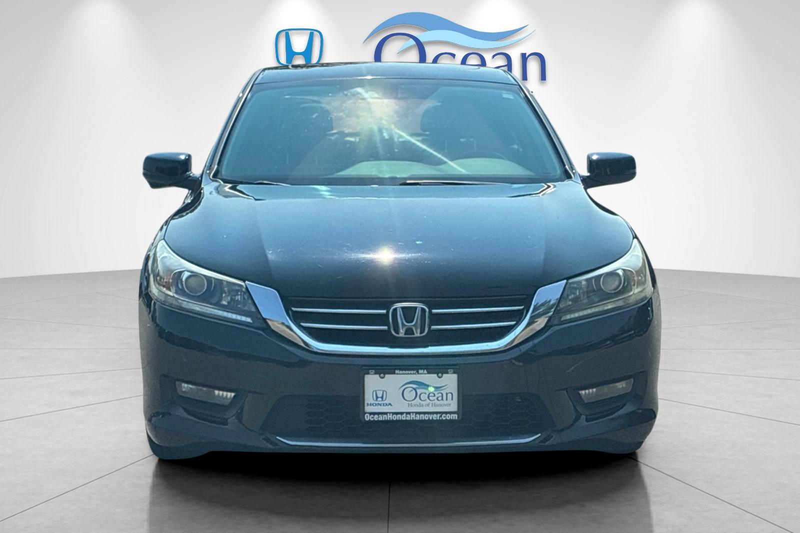 Used 2014 Crystal Black Pearl Honda EX-L image 8