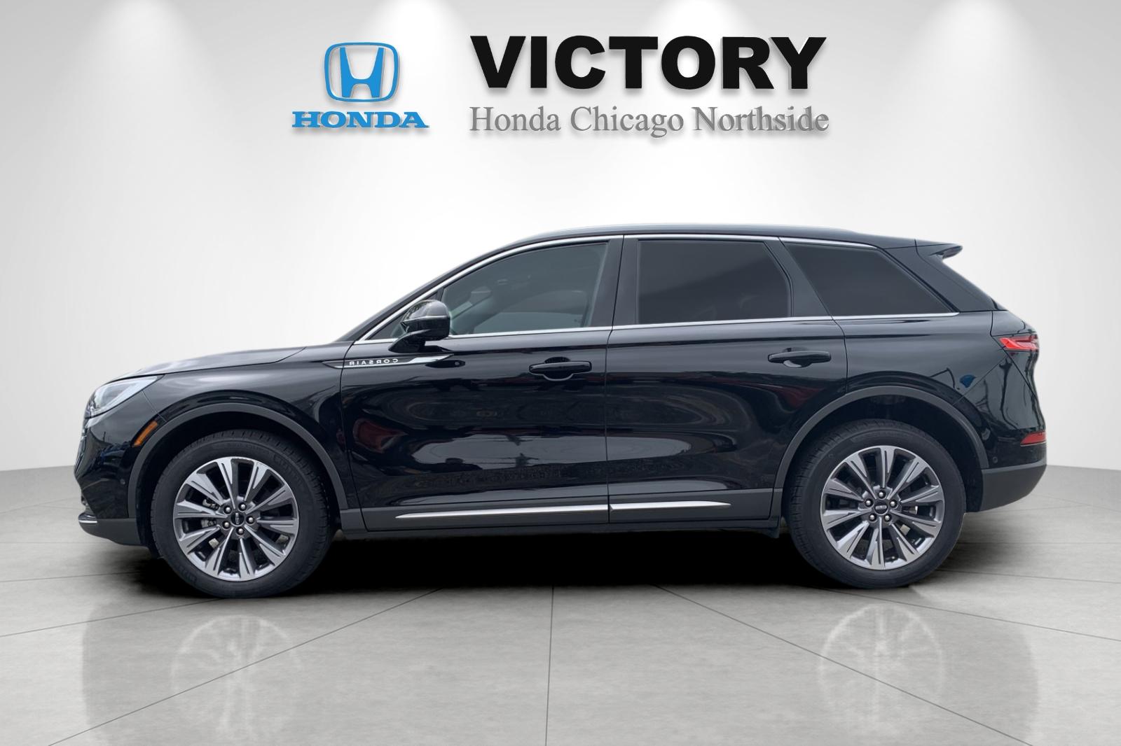 Used 2022 Black Lincoln Reserve image 6