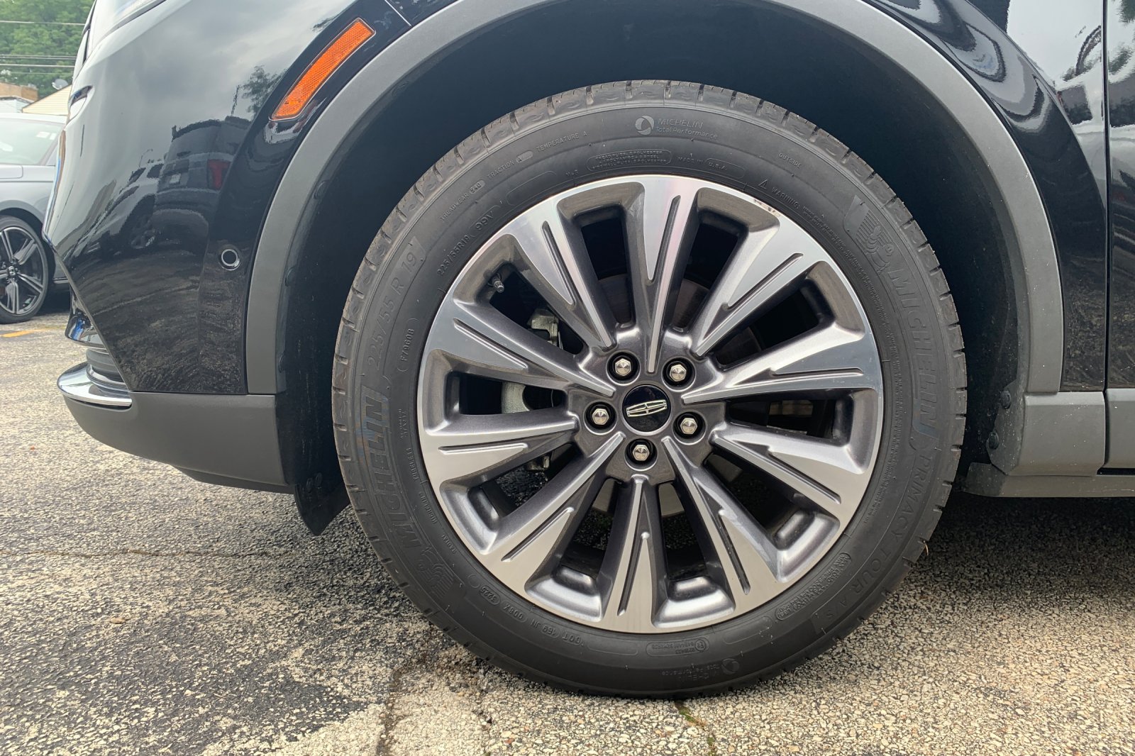 Used 2022 Black Lincoln Reserve image 33