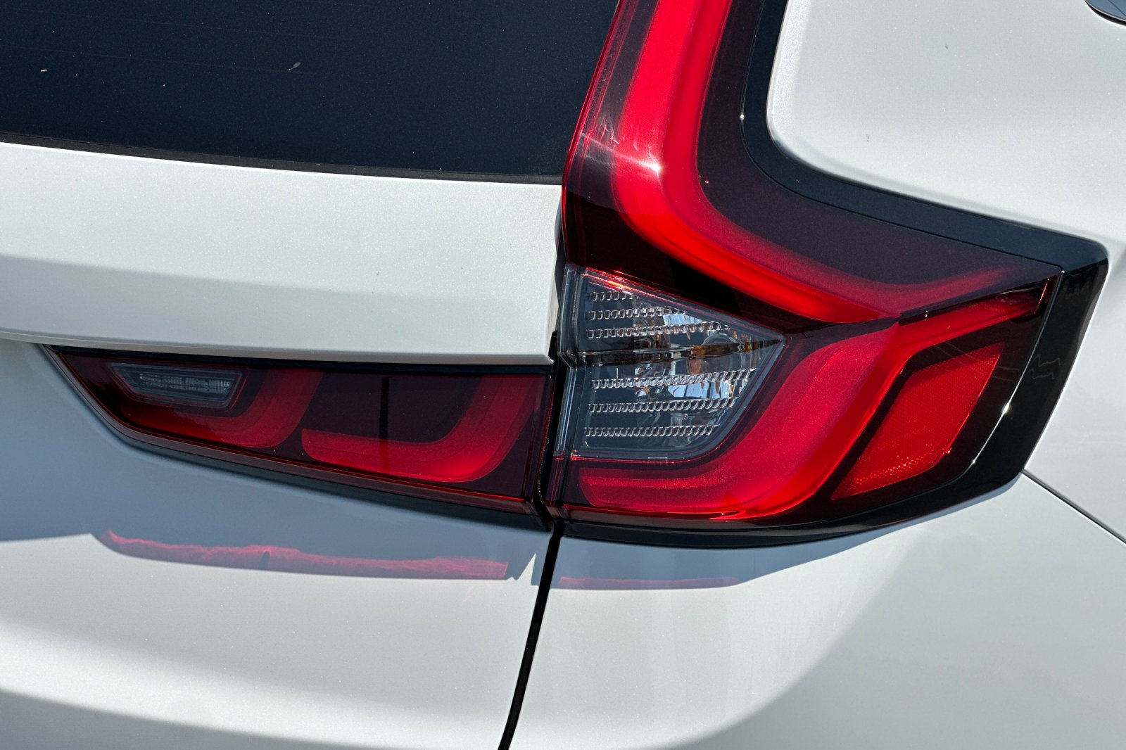 New 2026 Platinum White Pearl Honda AWD EX-L image 28