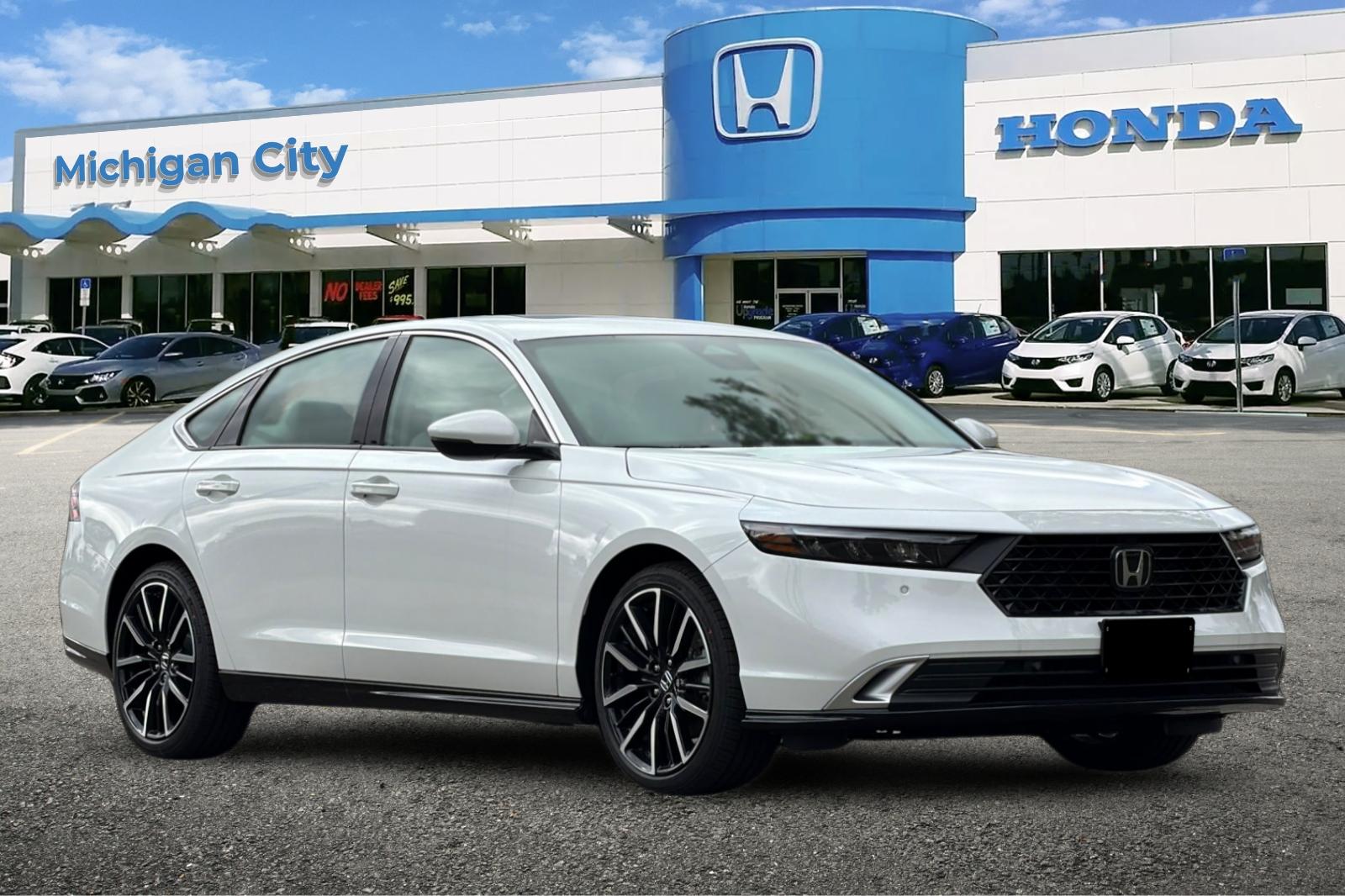 New 2026 Platinum White Pearl Honda Touring Hybrid image 7