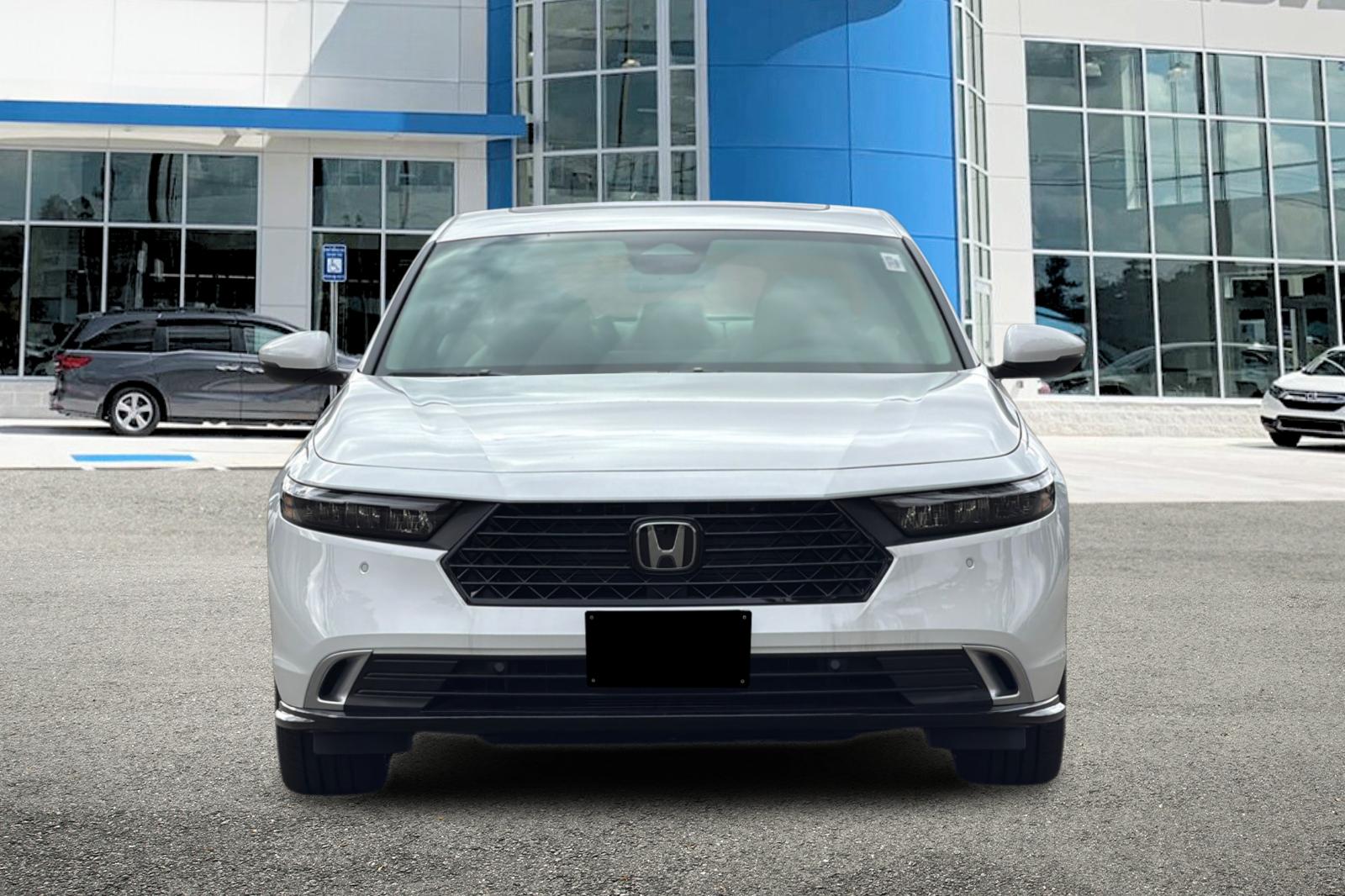 New 2026 Platinum White Pearl Honda Touring Hybrid image 8