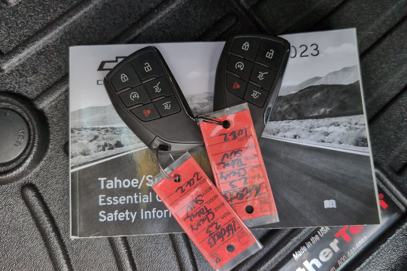 Used 2023 Gray Chevrolet Z71 image 9