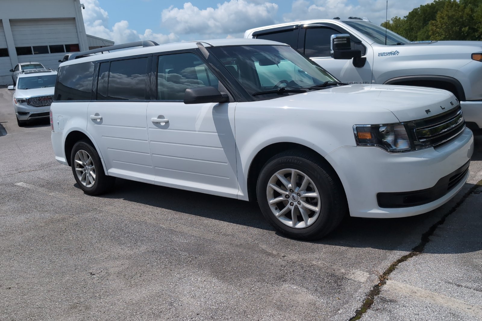 Used 2019 Ford Flex SE with VIN 2FMGK5B83KBA31149 for sale in Crossville, TN