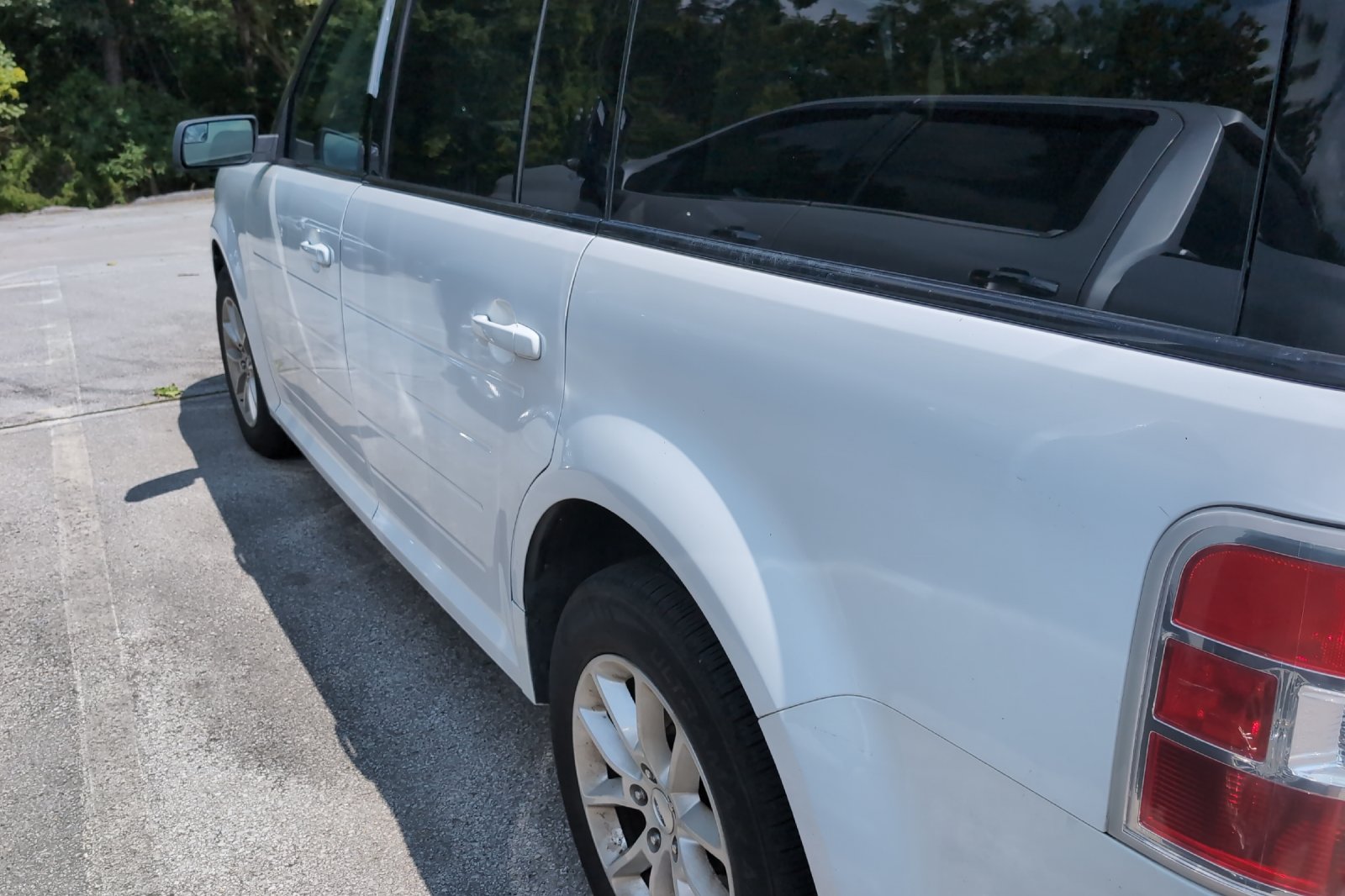 Used 2019 White Ford SE image 8