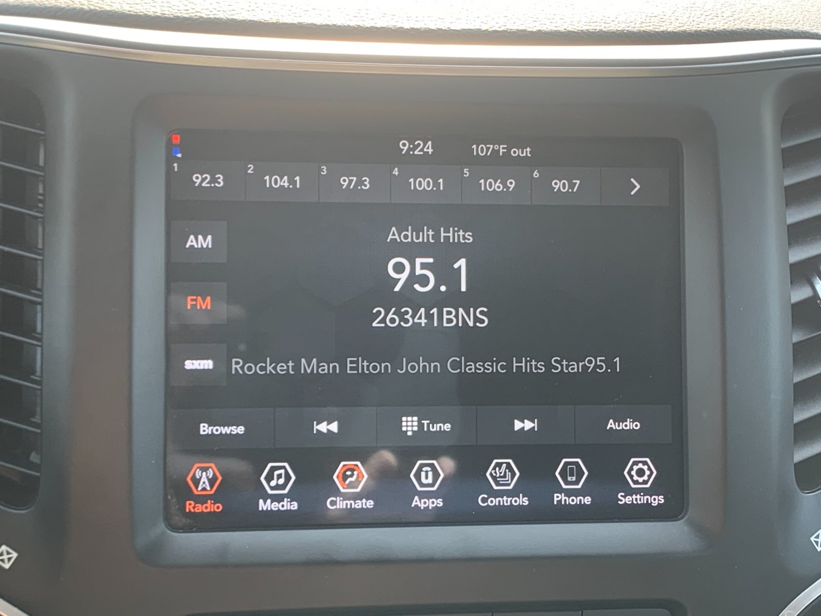 Used 2022 Blue Jeep X image 22