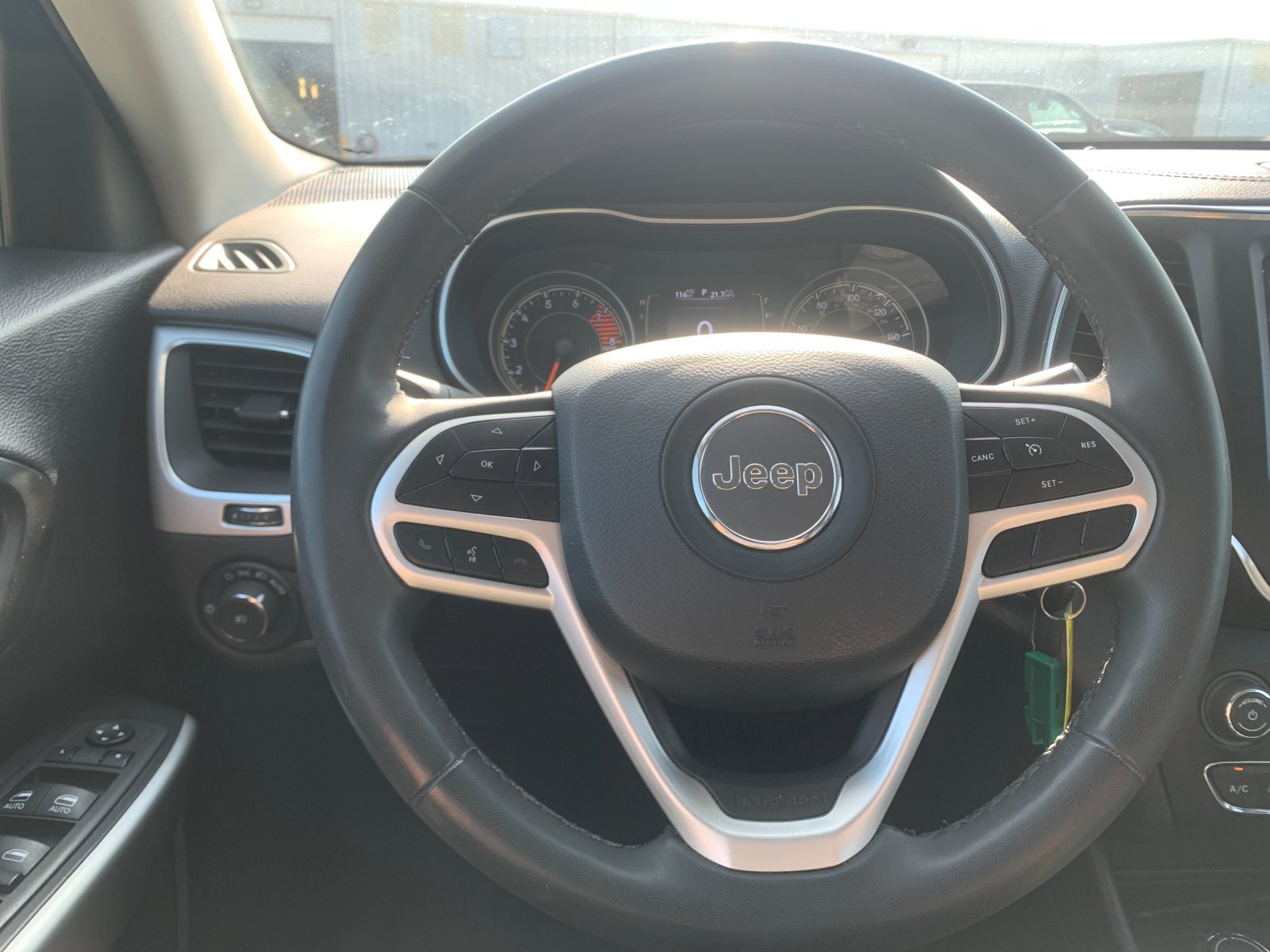 Used 2022 Blue Jeep X image 28