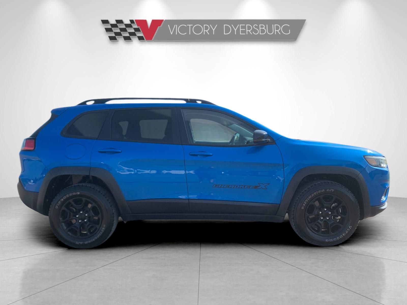 Used 2022 Blue Jeep X image 3