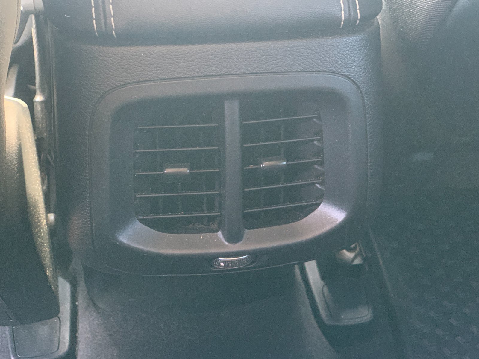 Used 2022 Blue Jeep X image 16