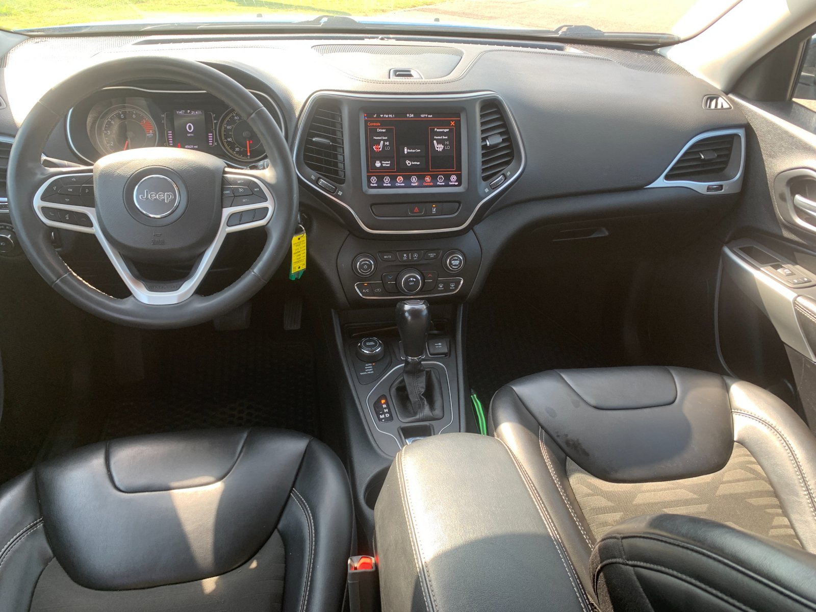 Used 2022 Blue Jeep X image 17