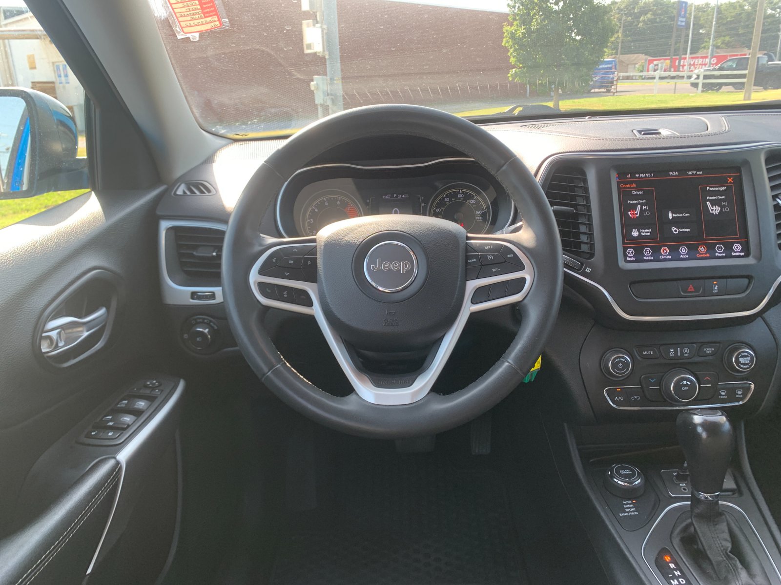 Used 2022 Blue Jeep X image 18