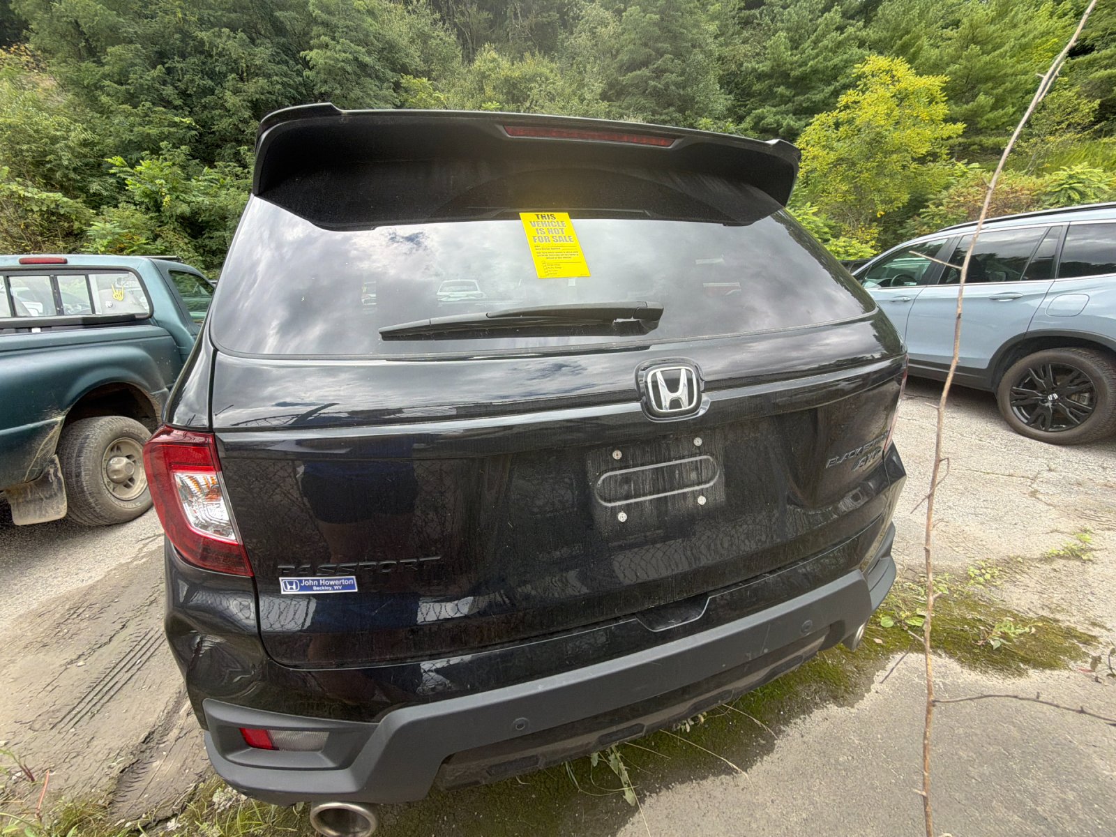 Used 2025 Crystal Black Pearl Honda Black Edition image 4