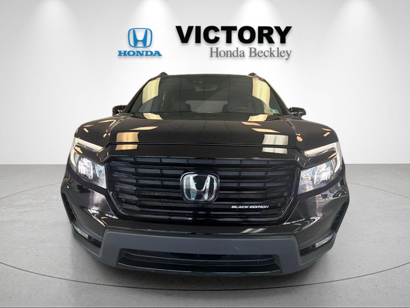 Used 2025 Crystal Black Pearl Honda Black Edition image 8