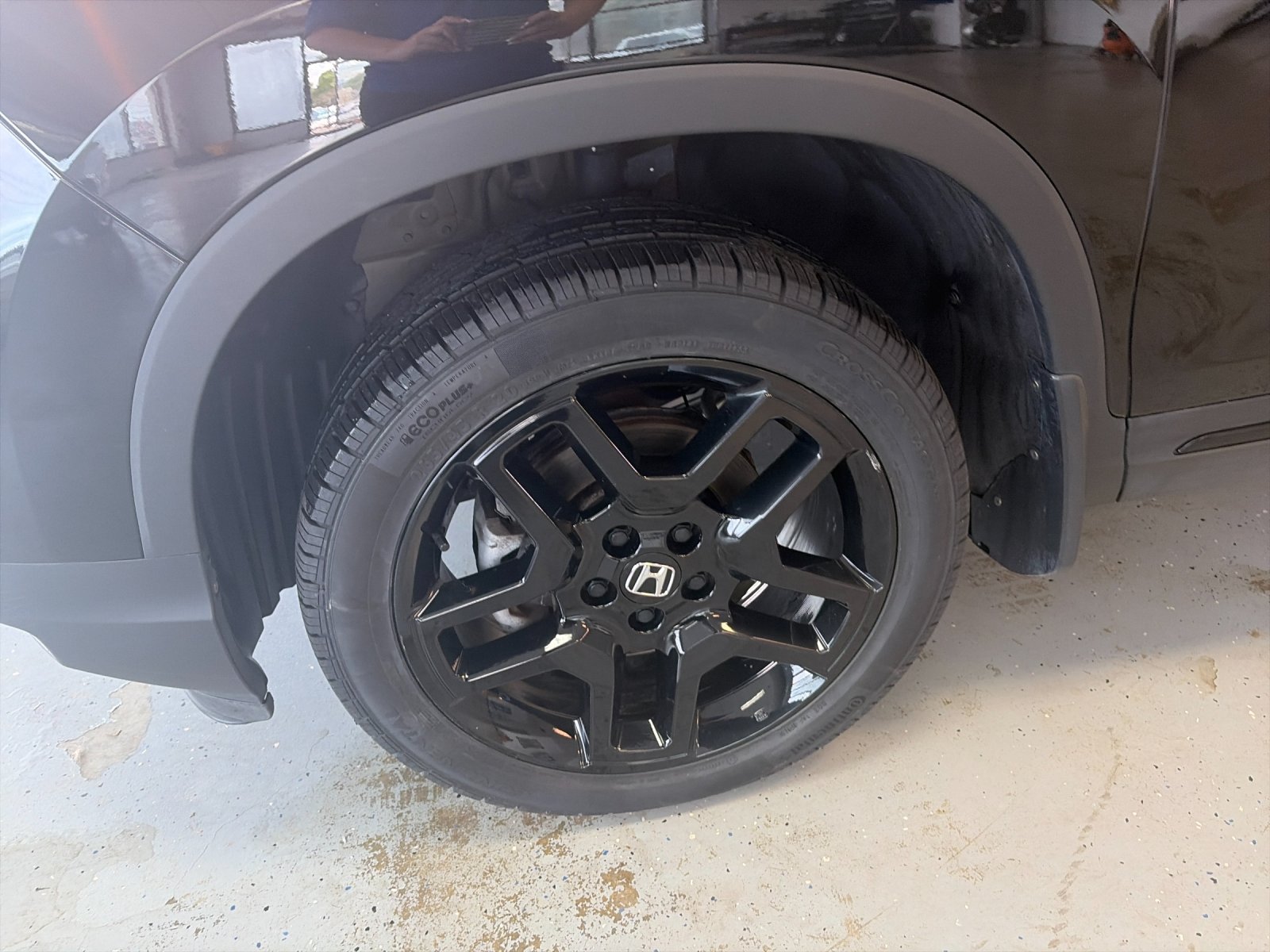 Used 2025 Crystal Black Pearl Honda Black Edition image 9