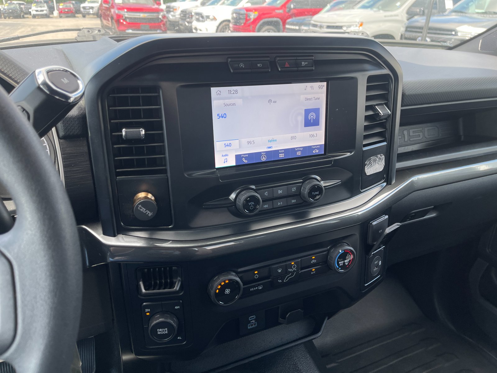 Used 2023 White Ford XL image 19