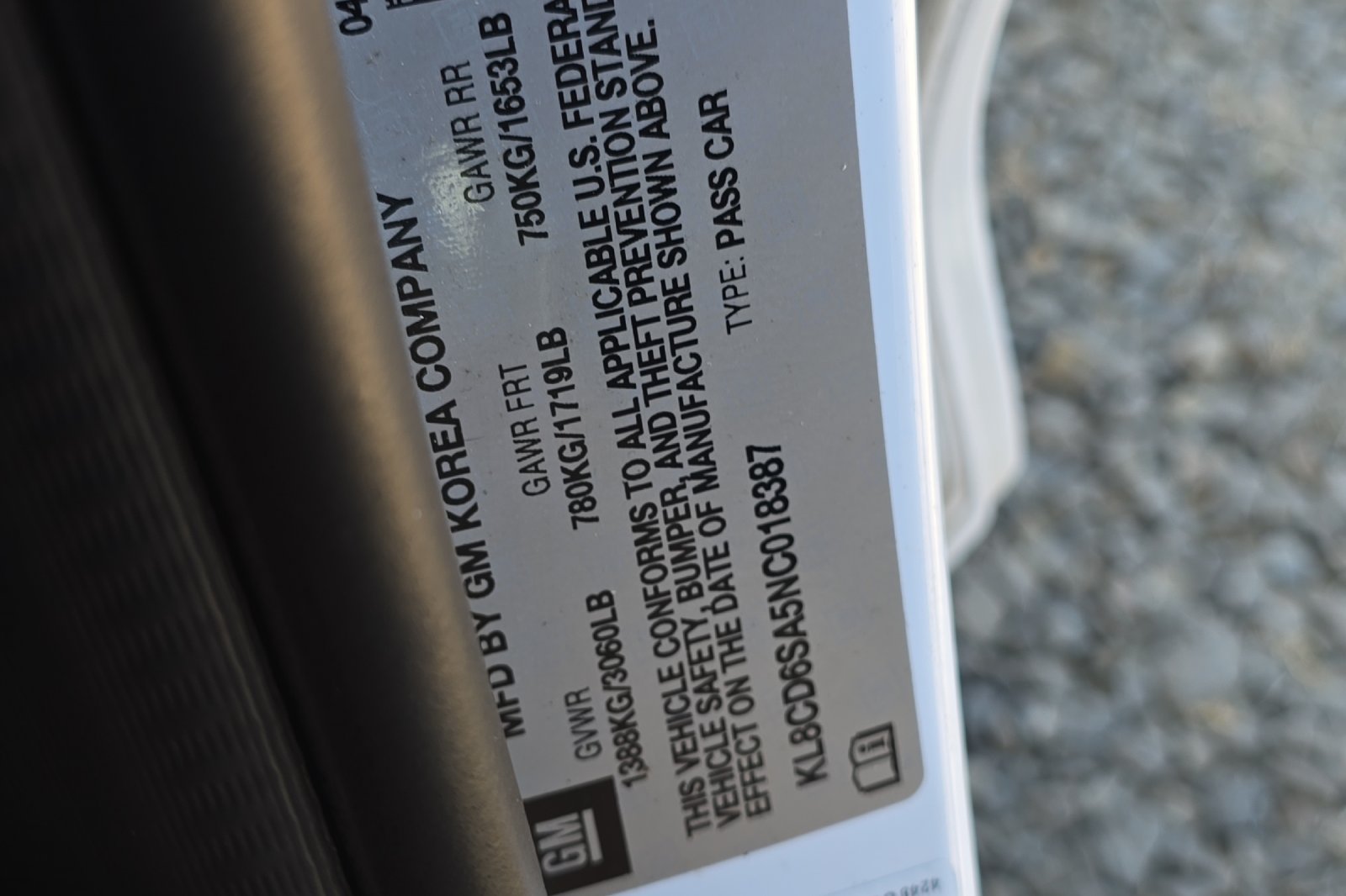 Used 2022 White Chevrolet 1LT image 24