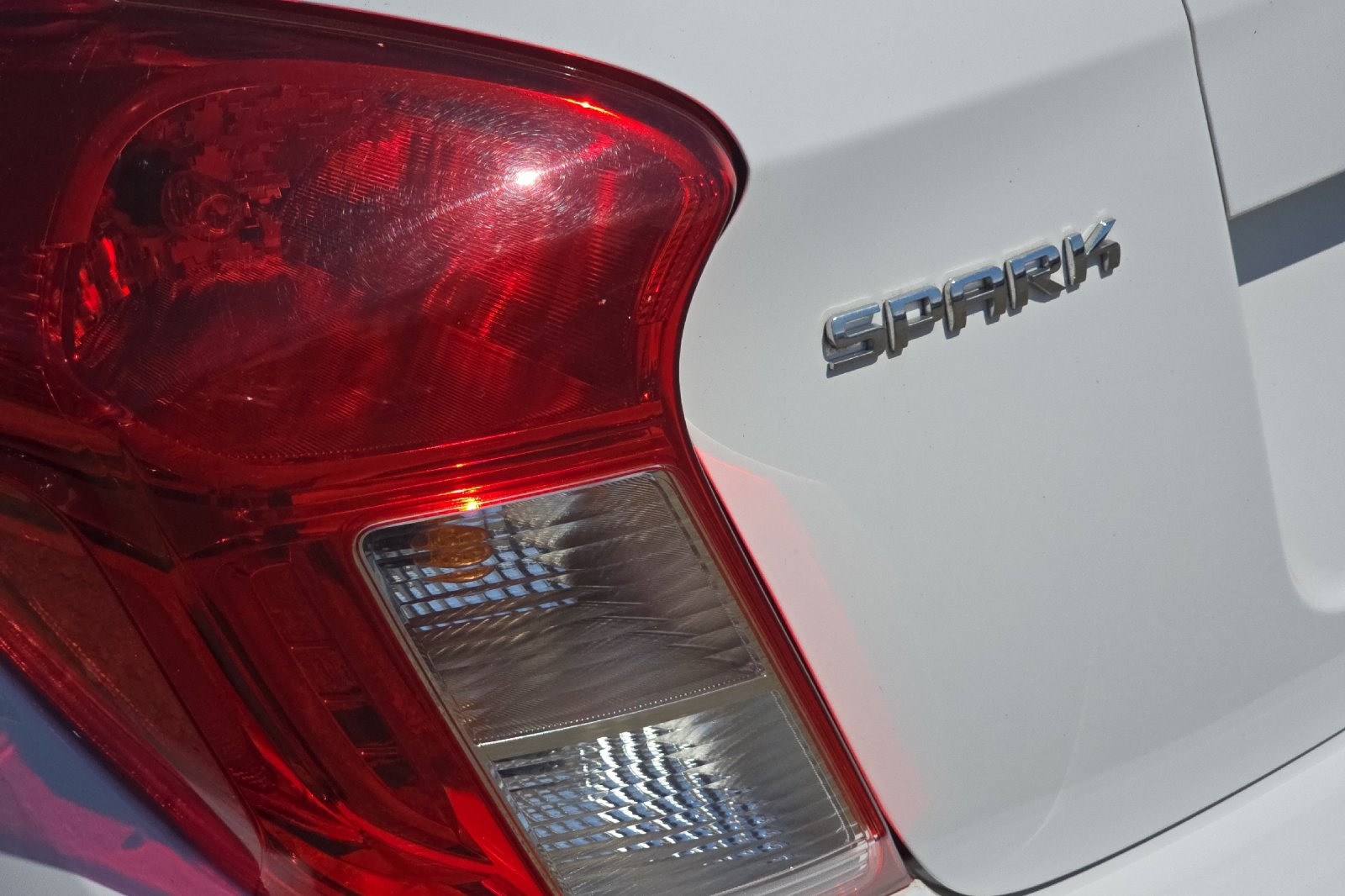 Used 2022 White Chevrolet 1LT image 22