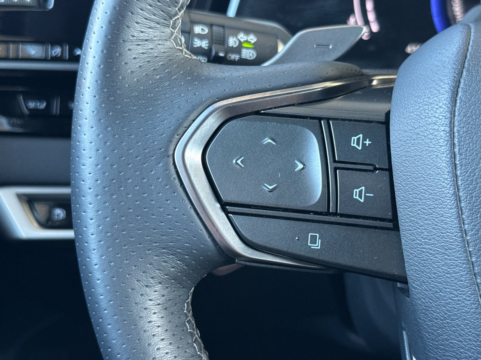 Used 2024 Copper Lexus 500h F SPORT Performance 4D Sport Utility image 29