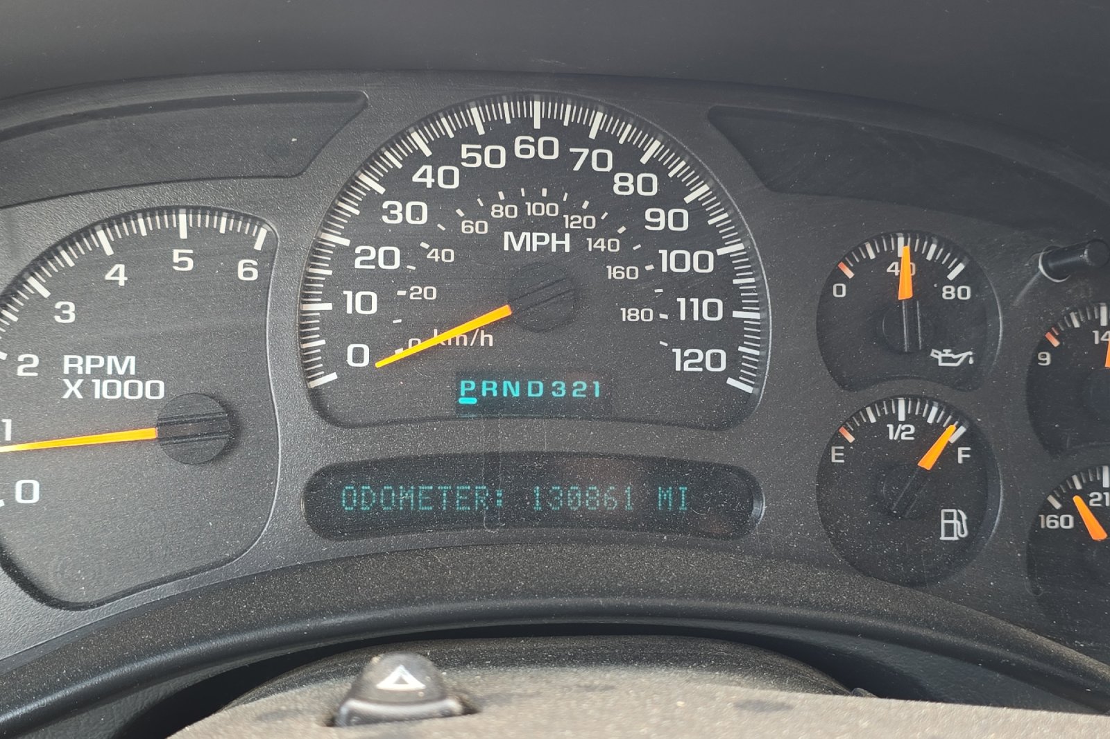 Used 2005 Silver Chevrolet LS image 10