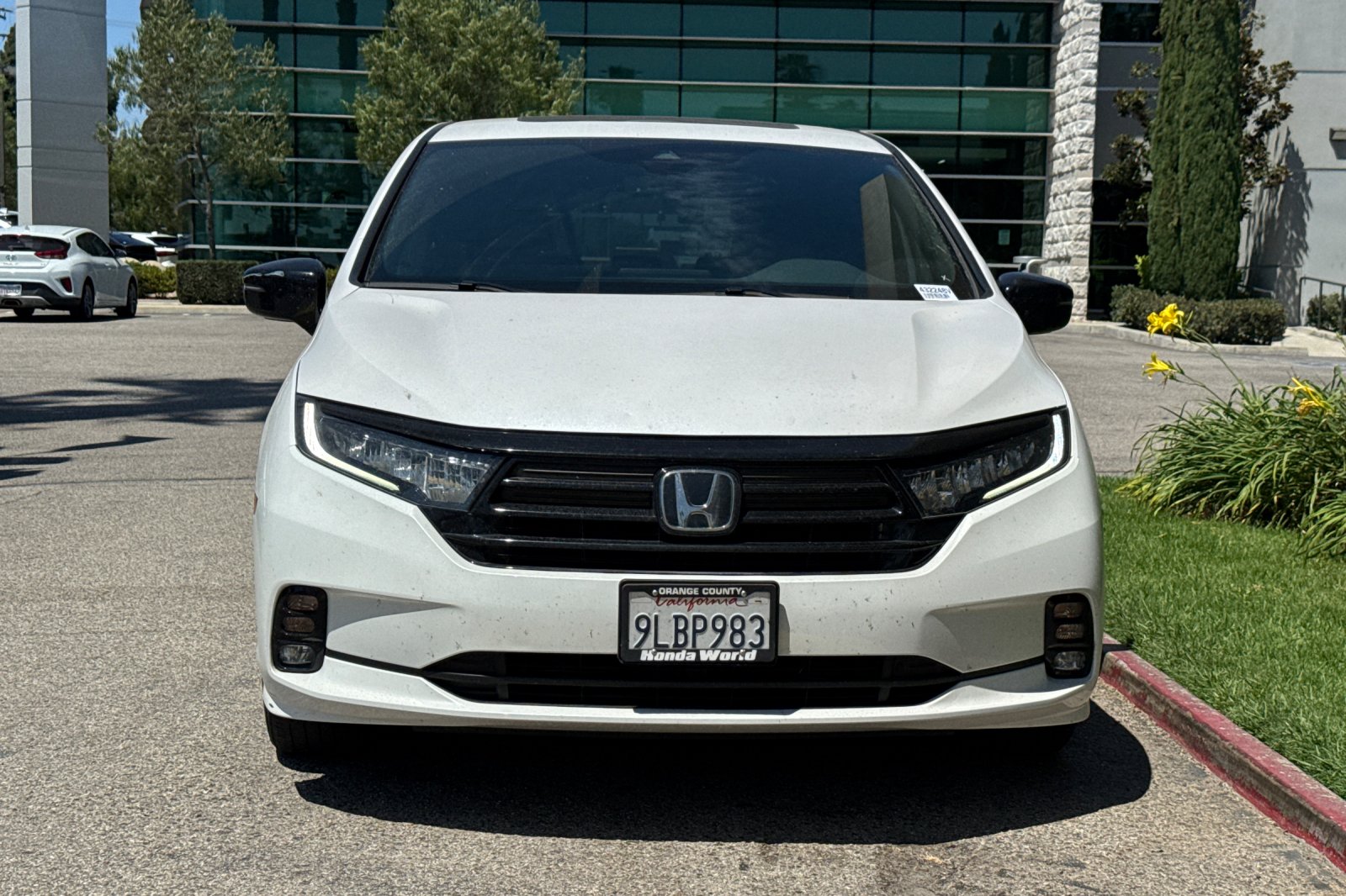Certified Used 2024 Platinum White Pearl Honda Sport image 3