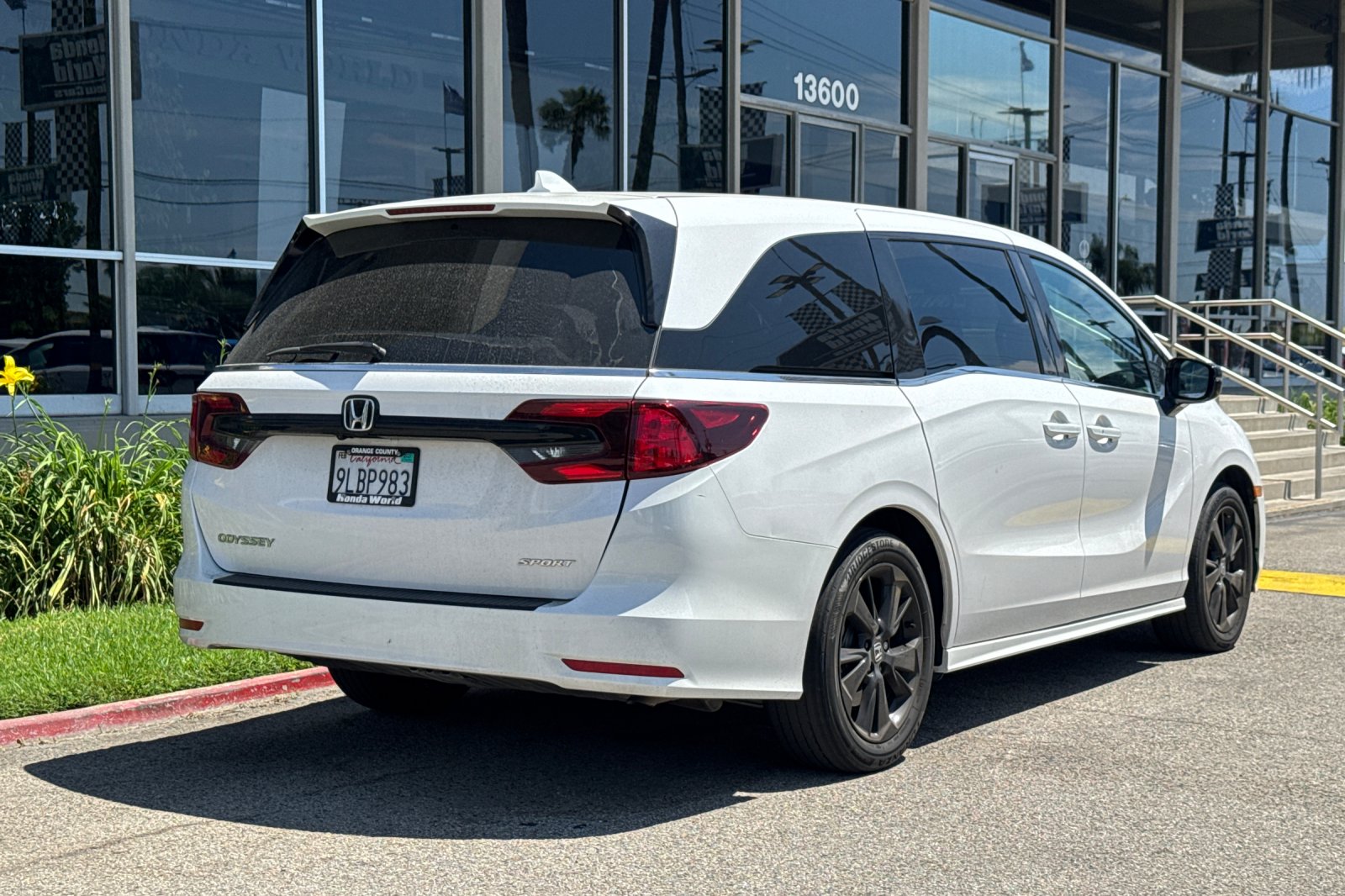 Certified Used 2024 Platinum White Pearl Honda Sport image 5