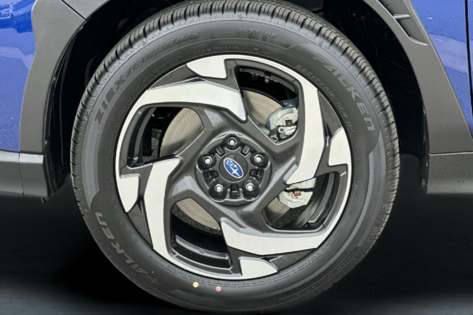 New 2026 SAPPHIRE BLUE PEARL Subaru Limited Hybrid image 34