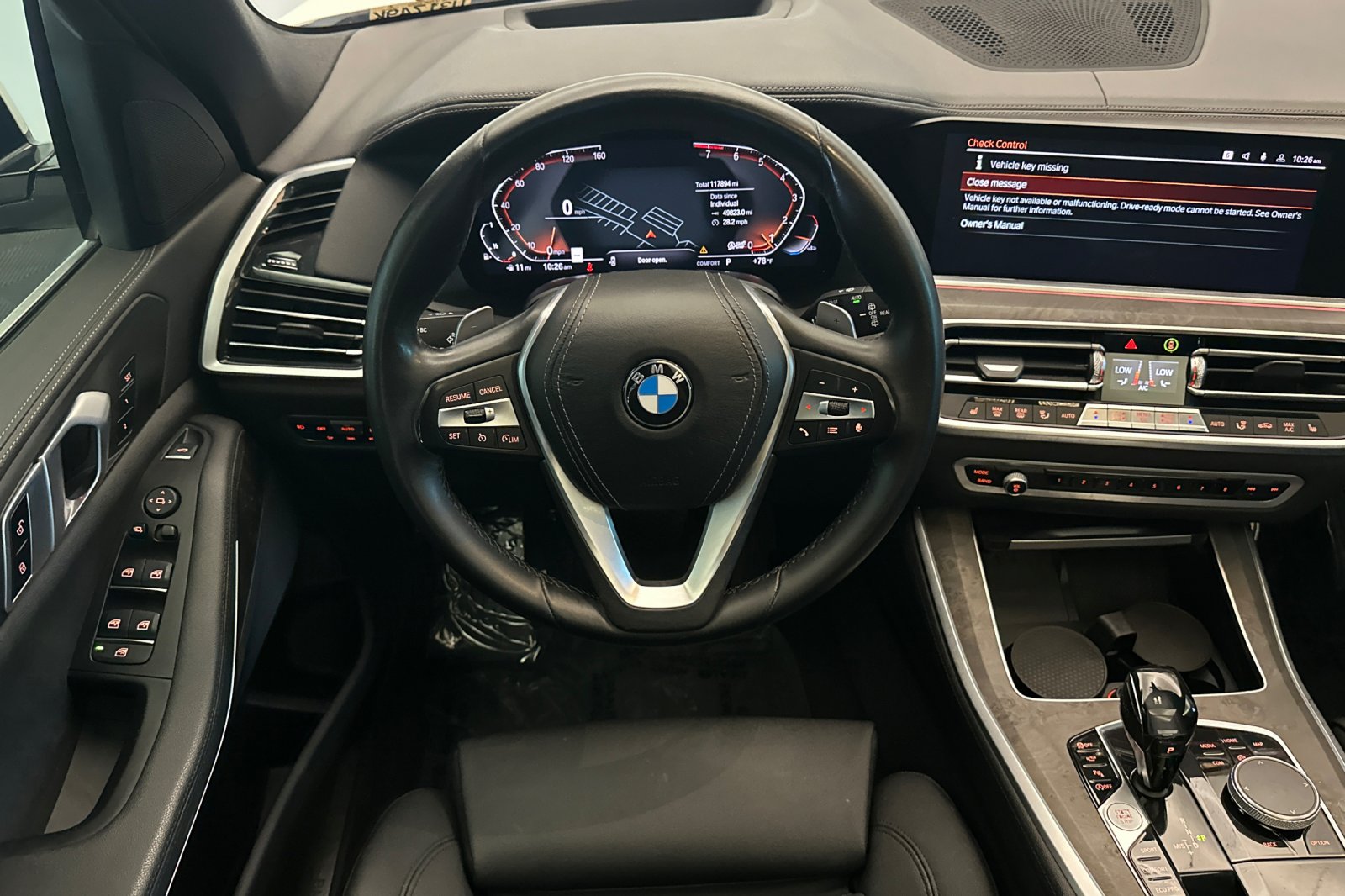 Used 2020 White BMW sDrive40i image 14