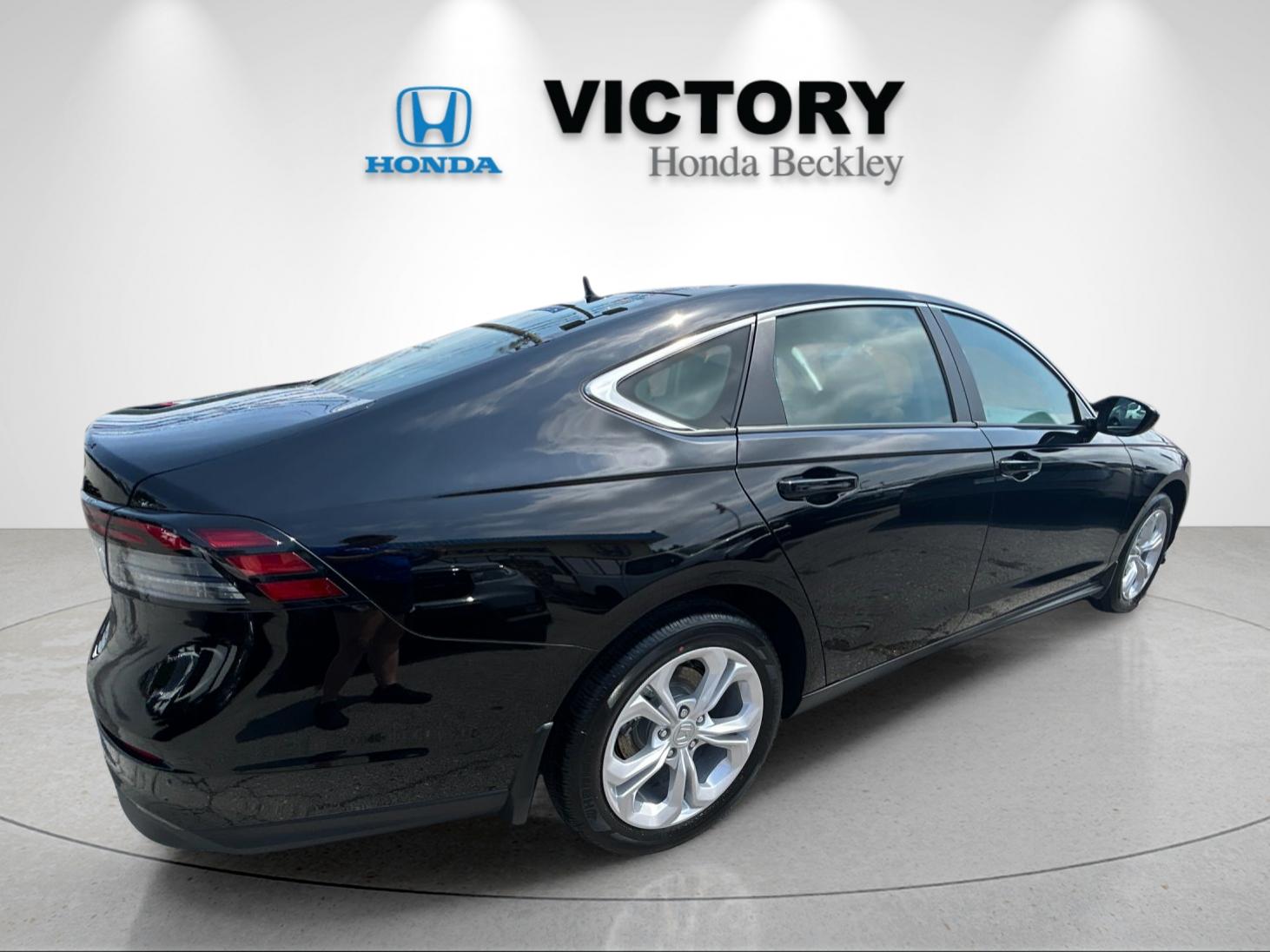 New 2026 Crystal Black Pearl Honda LX image 5