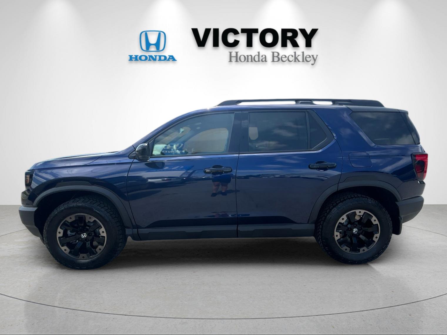 New 2026 Obsidian Blue Pearl Honda TrailSport Elite image 2
