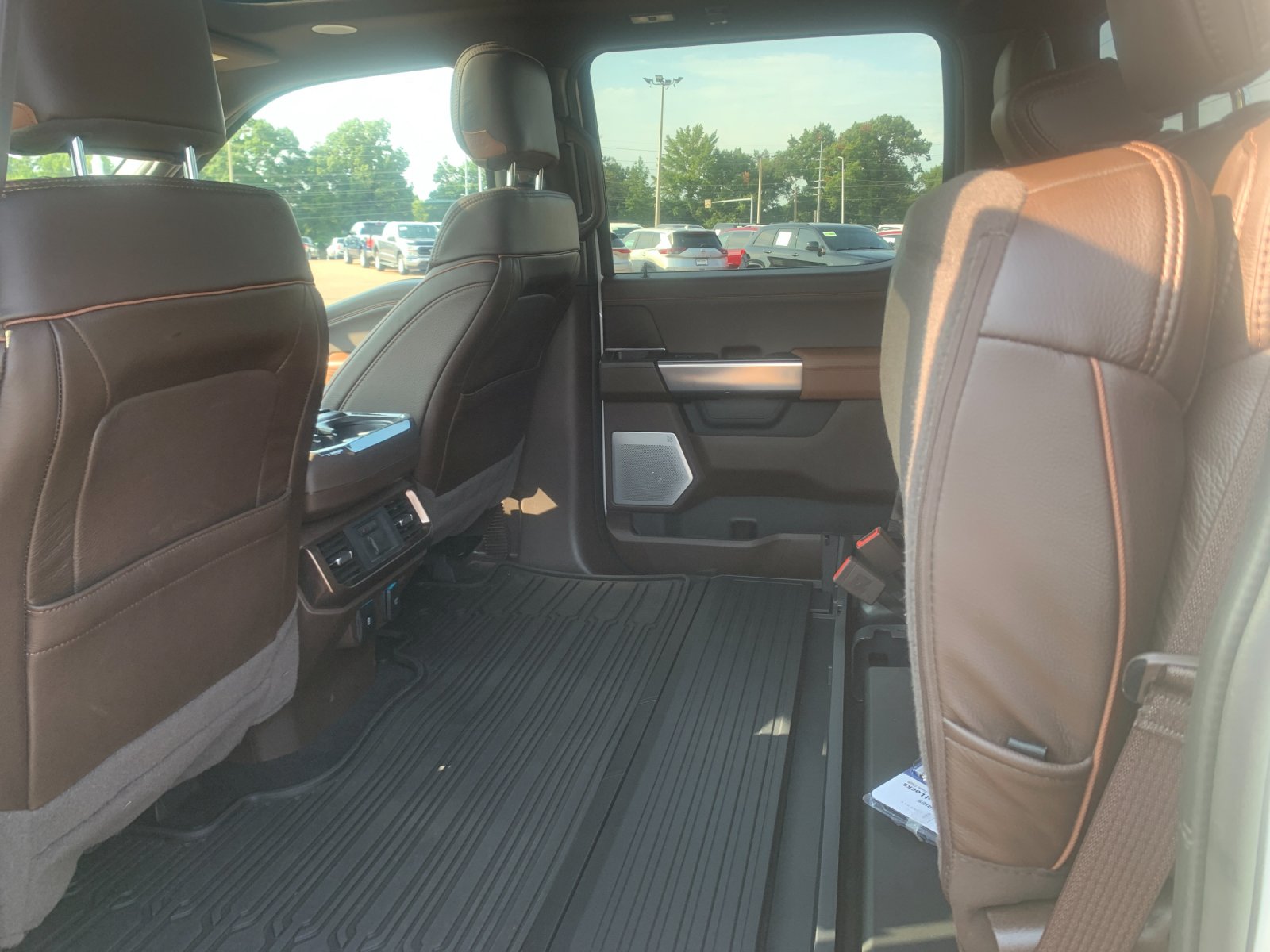 Used 2024 White Ford King Ranch image 15