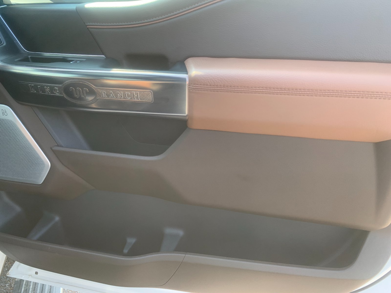 Used 2024 White Ford King Ranch image 20